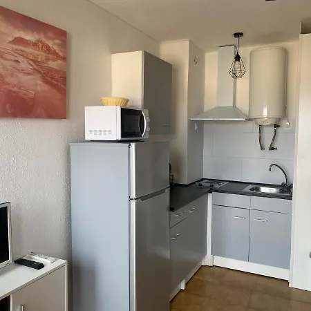 Appartement Superbe En 1ere Ligne De *
